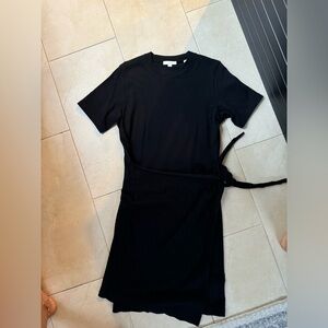 black short sleeve wrap mini dress